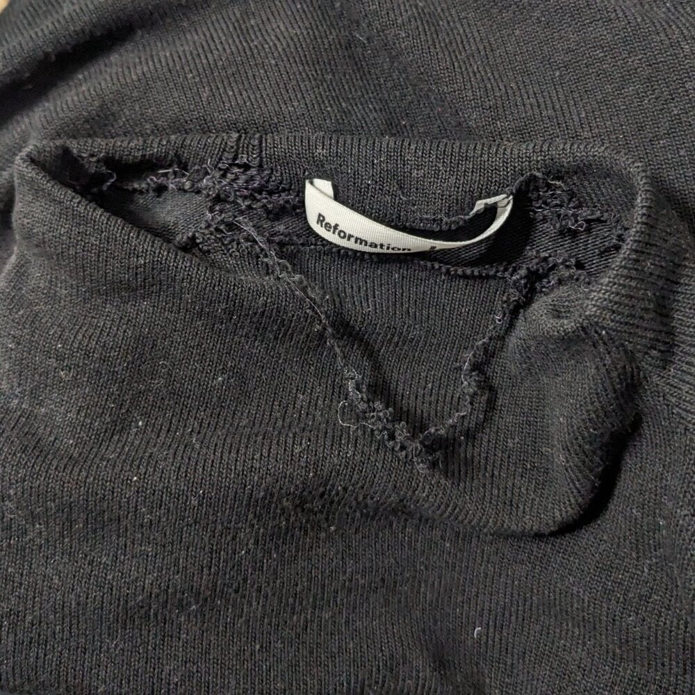 reformation jeans mockneck cropped top knit sweater black size small - Picture 5 of 6